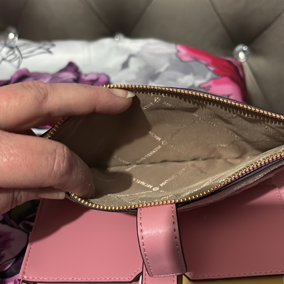 Michael Kors Jet Set Ombré Logo Double Zip Wristlet Wallet Phone Case Hol - Picture 9 of 10